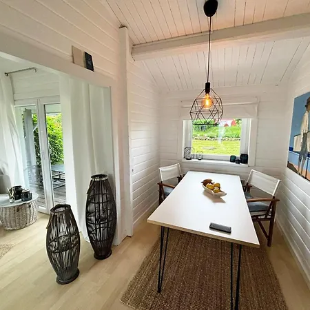 Coast Seven 펜션 *